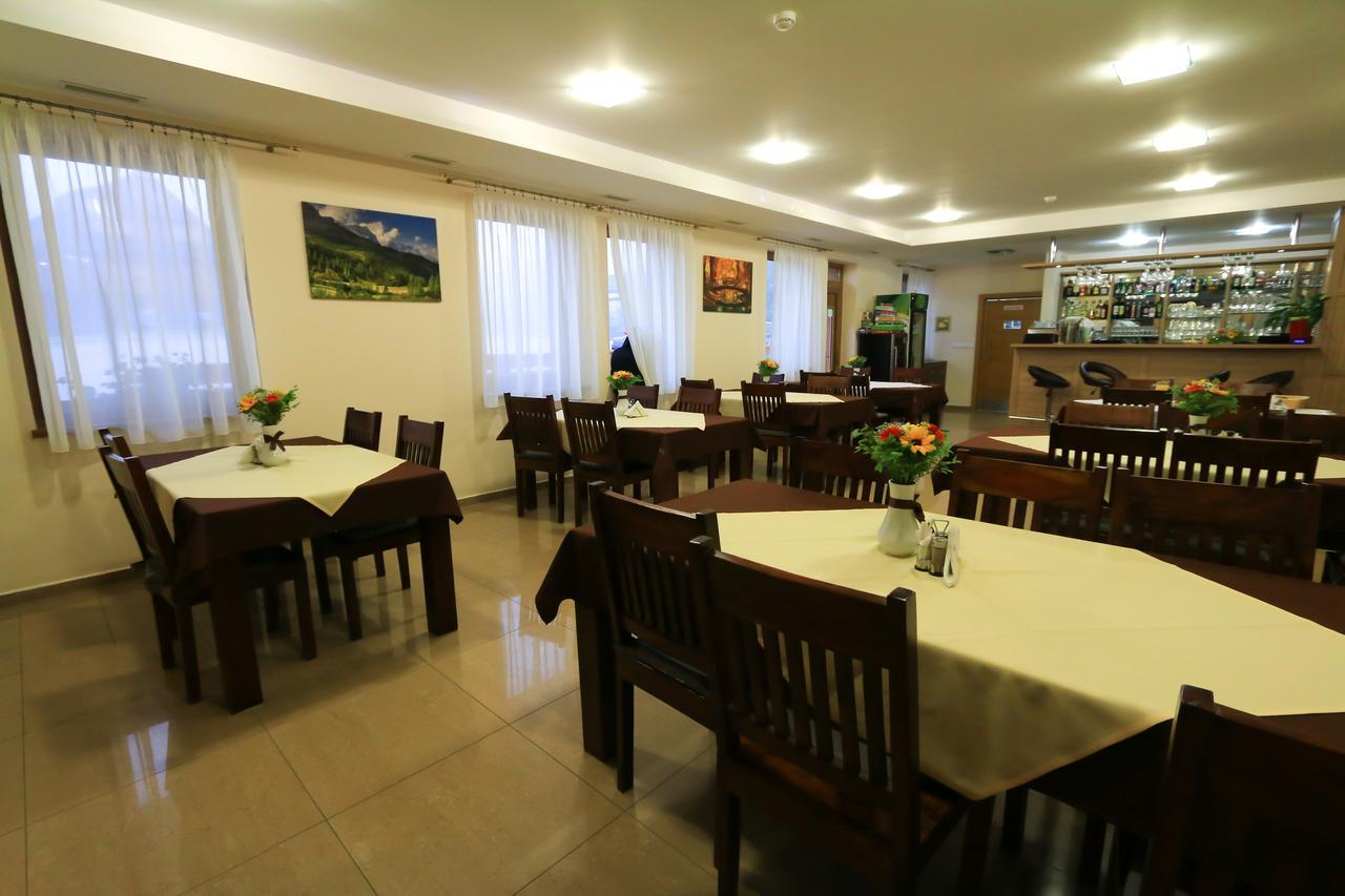 Horsky Hotel Kristina Hrustin Luaran gambar