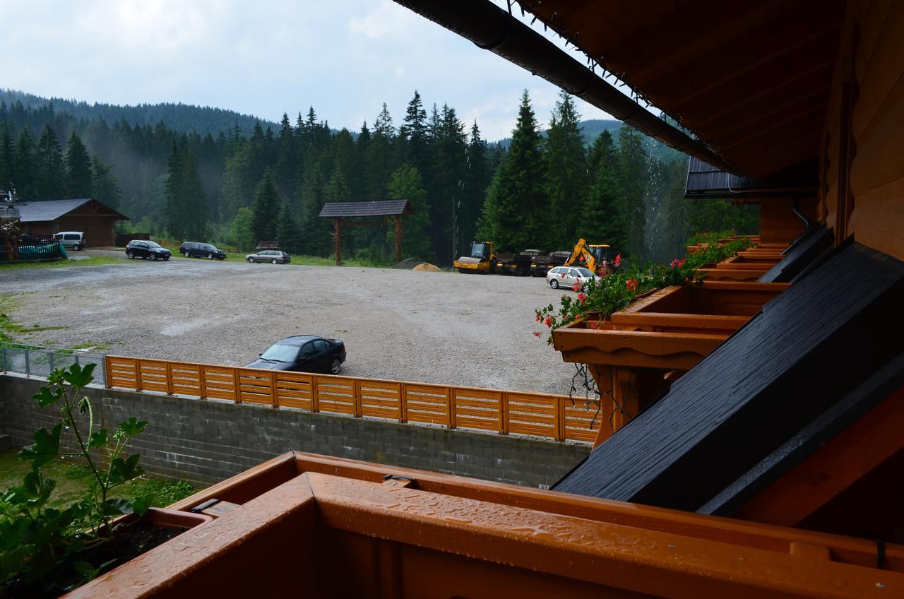 Horsky Hotel Kristina Hrustin Luaran gambar