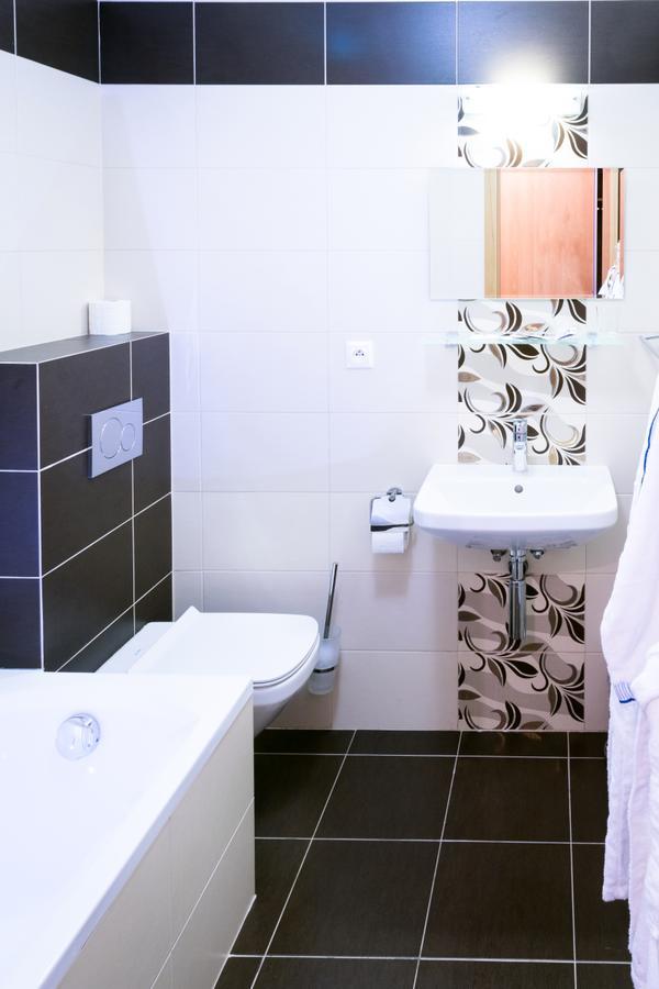 Horsky Hotel Kristina Hrustin Luaran gambar